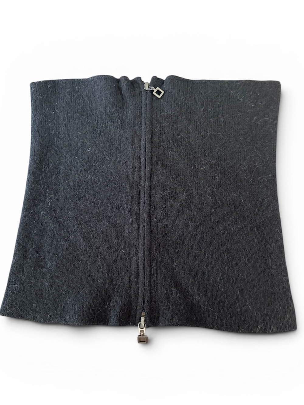 Sarah Pacini alpaca & merino wool cropped zip-up vest – black designer knit. OS